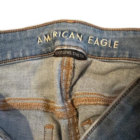American Eagle Hi-Rise Light Wash Distressed Raw‎ Hem Skinny Jegging Jeans Sz 14 - Picture 6 of 13